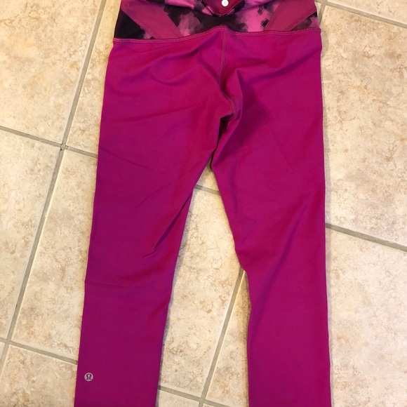 Lululemon Wunder Under Crop (Hi-Rise) - Picture 5 of 5